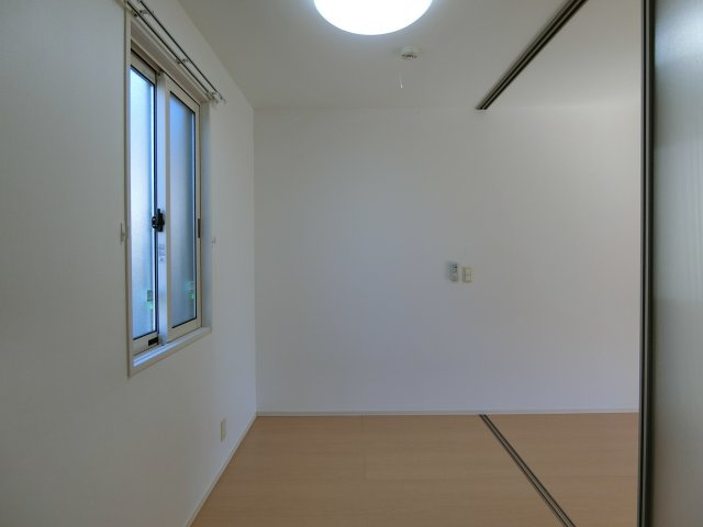 クラルテの洋室