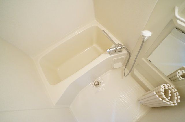 ユニハイムの浴室|シャワー水栓蛇口を新調しました！温度調整がしやすくなりました！