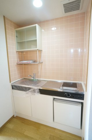 ユニハイムのキッチン|１口ＩＨコンロに取替え済み！