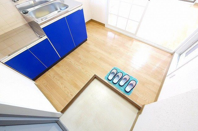 中嶋ハイツの玄関