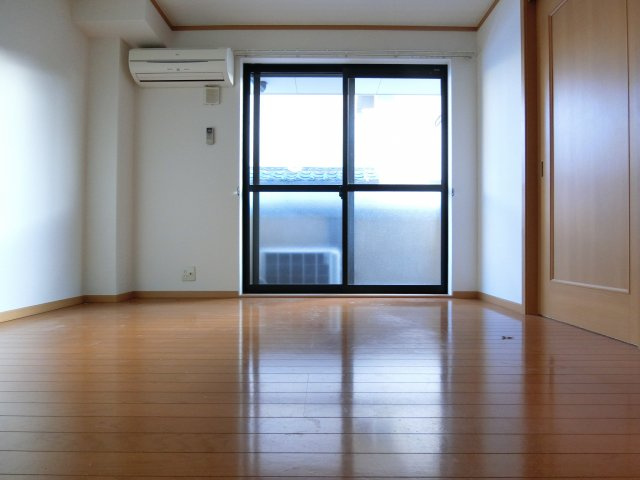 クイールIの居間・リビング