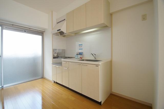 リブル高砂のキッチン|リブル高砂（1LDK）　リビング