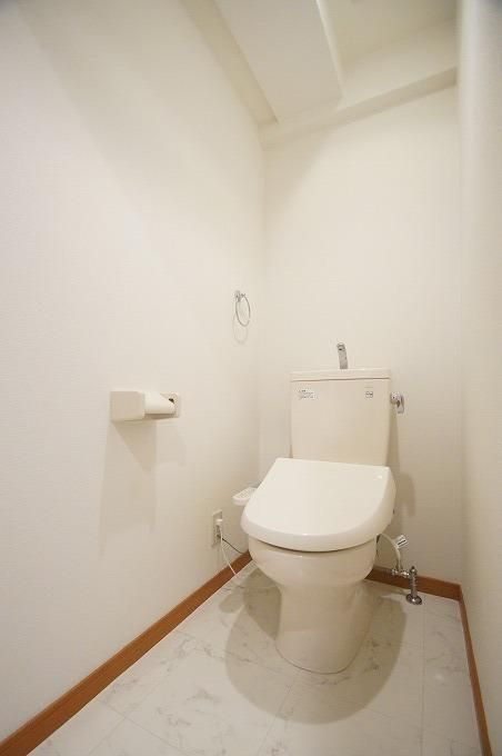 リブル高砂　のトイレ|リブル高砂（2LDK）　トイレ