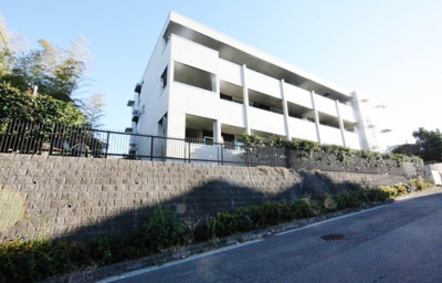 【外観】 | ウィステリア　ヨコハマ　（Wisteria Yokohama) | ウィステリア　ヨコハマ　　　　　