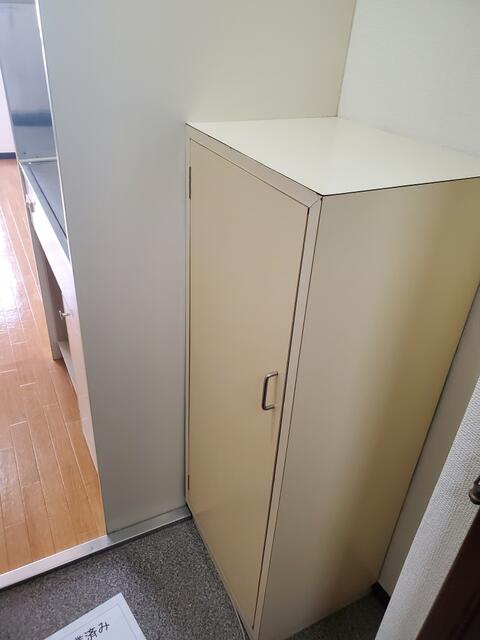 シューズボックス