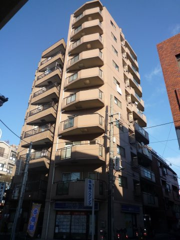 プラザ西日暮里の外観