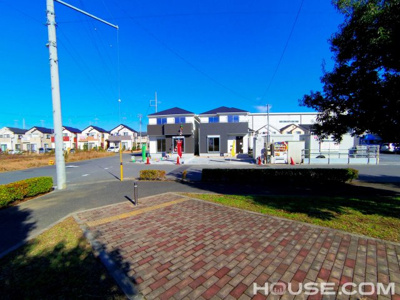 【外観】 | 伊奈町西小針５丁目　新築全５棟　現地販売中 | ２号棟、物件の外観です