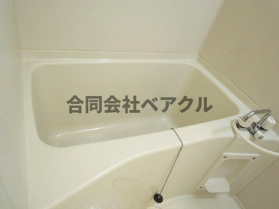 【浴室】 | リファイン椥辻 | 落ち着いた空間のお風呂です
