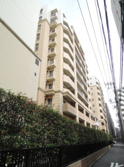 【外観】 | 京急本線「戸部」駅徒歩6分、相鉄線「西横浜」駅徒歩8分、JR東海道線他各線「横浜」駅徒歩18分！