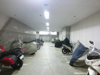 【その他共用部分】 | ザ・タワーアンドパークス田園都市溝の口 | バイク置場