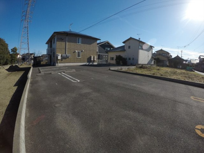 【駐車場】 | ハナズオウ