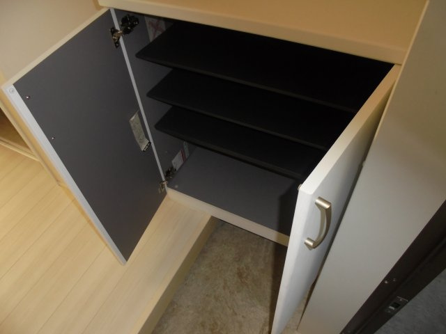 コンフォルト中山の収納