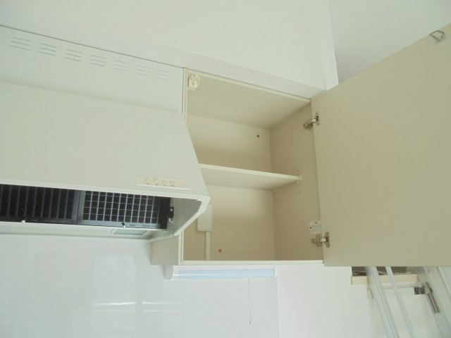 コンフォルト中山のキッチン