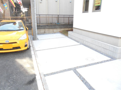【前面道路含む現地写真】 | 春日部市　南　全3棟　2号棟　ラスト1棟
