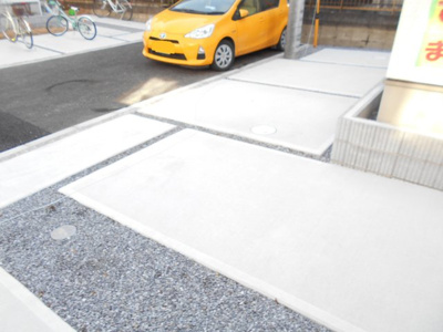 【前面道路含む現地写真】 | 春日部市　南　全3棟　2号棟　ラスト1棟
