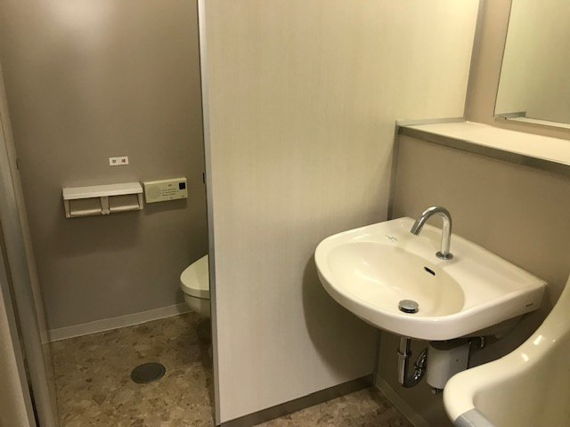 楠本第１８ビル