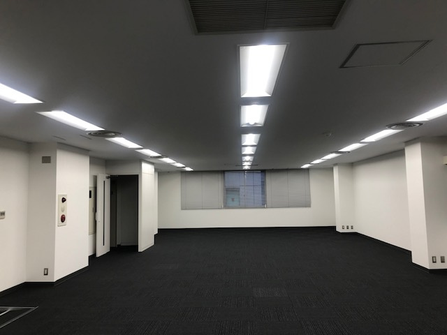 楠本第１８ビル