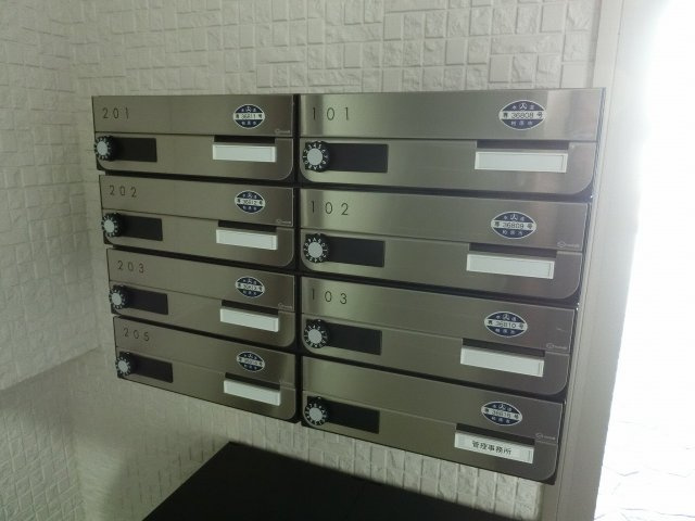 エルピス柏原のエントランス|エルピス柏原（柏原駅・堅下駅）　ポスト