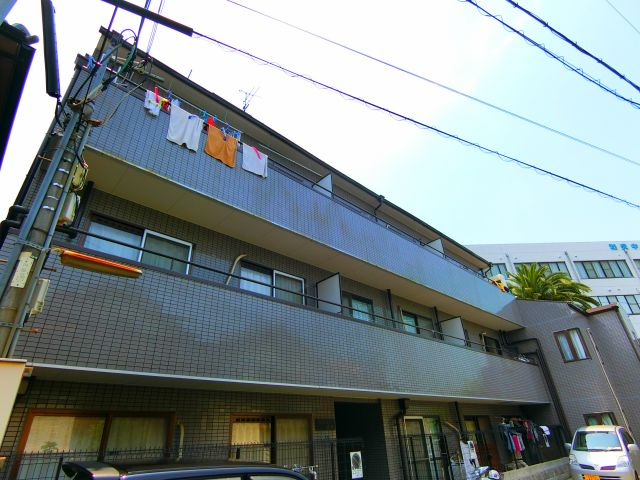 フィルドライズ和泉の外観