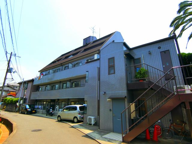フィルドライズ和泉の外観