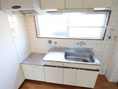 【キッチン】 | クレール東江端