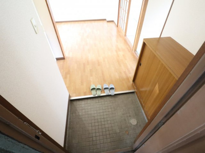 【玄関】 | クレール東江端