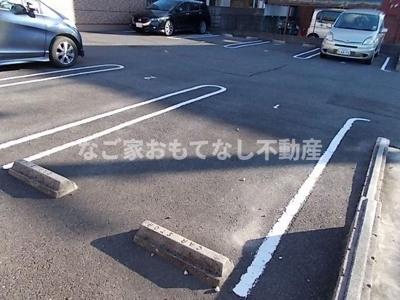 【駐車場】 | ロータスヒルズ
