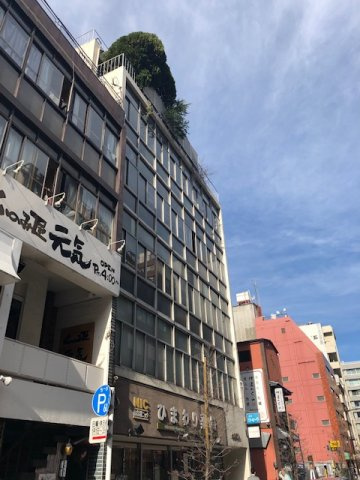 大湯ビルの外観