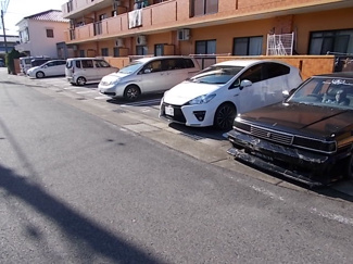 【駐車場】