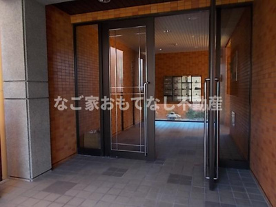 【エントランス】 | アヴニール・ヒラ