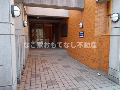 【エントランス】 | アヴニール・ヒラ