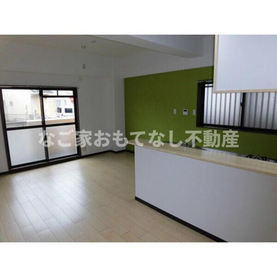 【居間・リビング】 | アヴニール・ヒラ