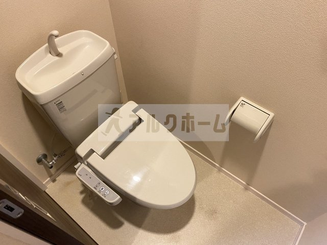 メゾンメルヴェイユのトイレ