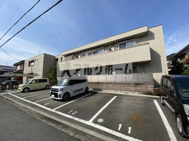 メゾンメルヴェイユの外観|メゾンメルヴェイユ（堅下駅・JR柏原駅）　建物外観