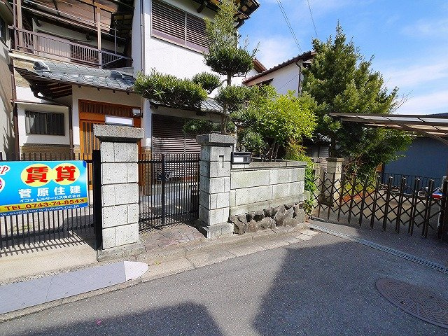 辻町金平邸のエントランス|建物の内部です