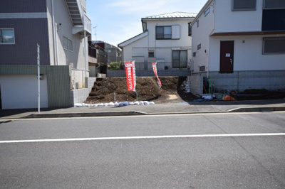 【展望】 | ＭＬＨ湘南台１丁目Ⅱ（NO.１）-建築条件無し売地（土地） | 湘南台駅徒歩7分☆前面道路より高くなっているのでプライバシーも安心☆湘南台1丁目住所の整形地はなかなか売りに出ない希少物件です☆建物は自由設計なので、イチから間取りも打ち合わせ可能です☆