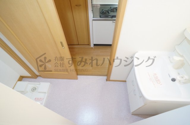 リバーサイドメゾン荒牧の洗面所|参考、同建物・反転間取りの号室