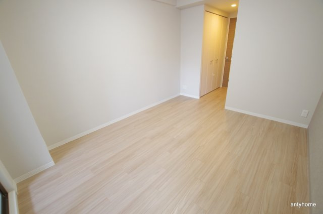 アーバネックス中崎町　仲介手数料無料の居間・リビング