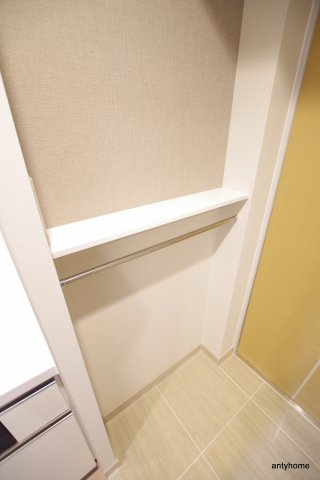 アーバネックス中崎町　仲介手数料無料の玄関