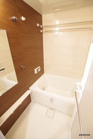 アーバネックス中崎町　仲介手数料無料の浴室