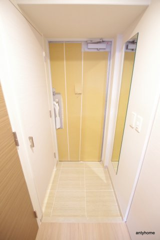 アーバネックス中崎町　仲介手数料無料の玄関