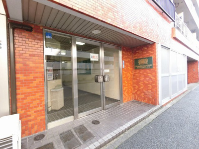 【エントランス】 | ライオンズマンション石川町