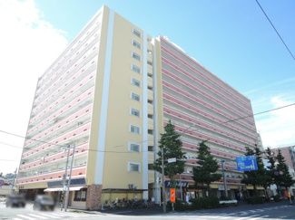 【外観】 | 京急本線「屏風浦」駅徒歩6分の好立地！JR京浜東北・根岸線「磯子」駅徒歩10分、「新杉田」駅徒歩13分の3線3駅利用可能！