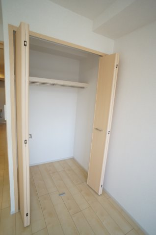 パークサイド宝塚の収納|参考、同建物・反転間取りの号室