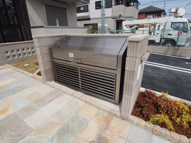 【その他共用部分】 | プランタン | 敷地内ゴミ捨場