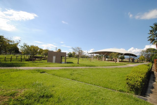 Ｌa premiereの周辺|津福公園（徒歩1分）