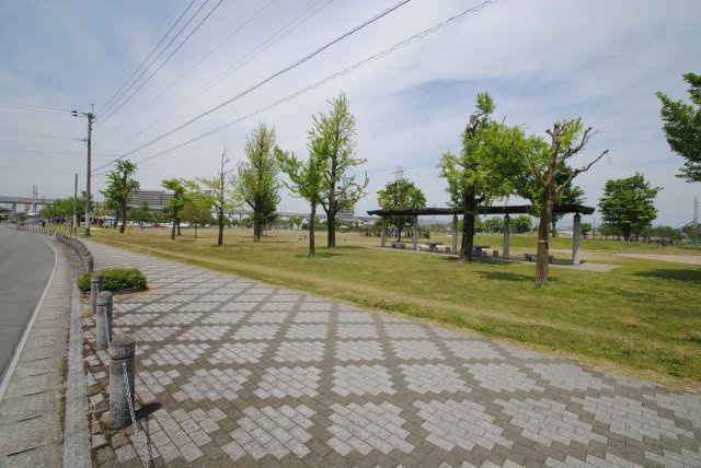 Ｌa premiereのその他|津福公園（徒歩1分）