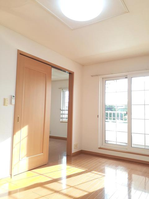 サンコンフォートの居間・リビング