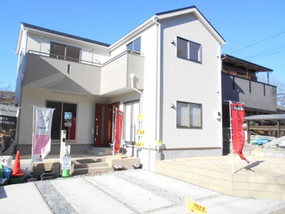 【外観】 | 野田市　山崎貝塚町　全2棟　2号棟　44坪 | 2280から2080万円に価格変更。更に1780また1580万円に価格変更。並列２台駐車。南向き。
