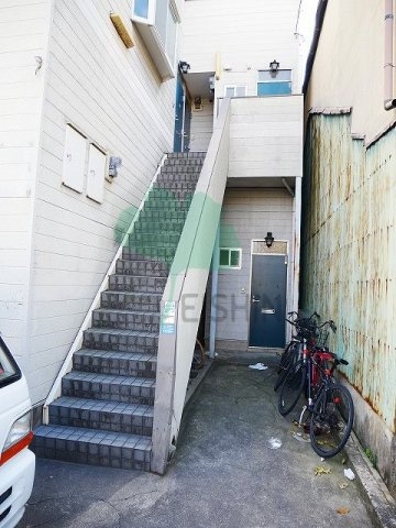コンフォートヒルズ吉塚の外観